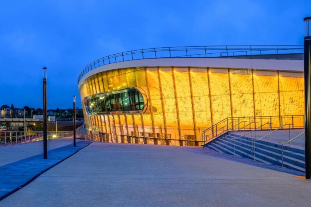 Studio 2 Chartres Gare Et Colisee A 100 M Exterior foto